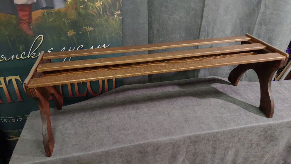 Подставка складная под монохорд