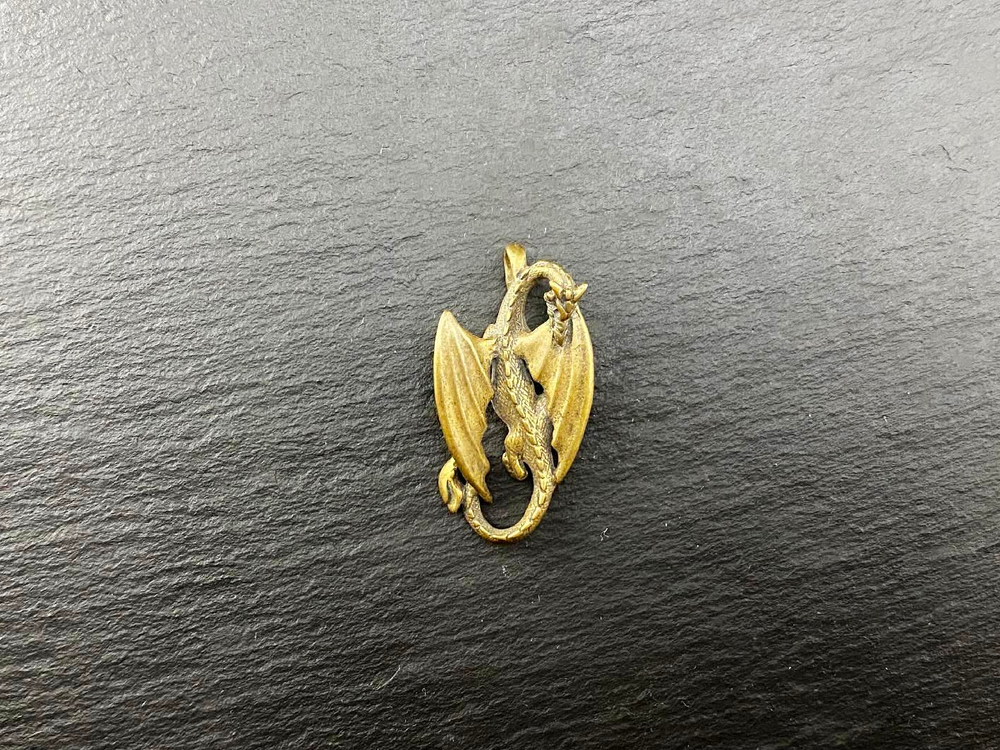 Подвеска. Дракон