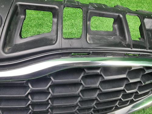 Решетка радиатора KIA Ceed 2 JD (2012-2015)