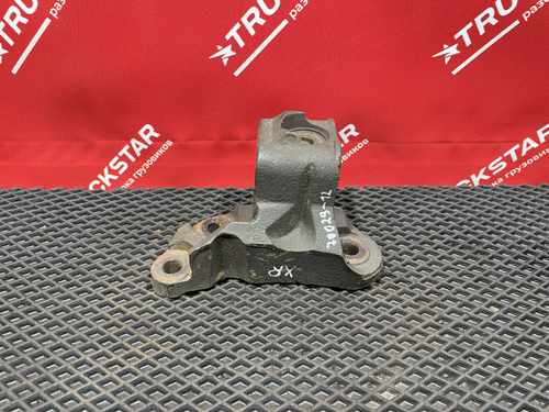 Кронштейн двигателя задний левый