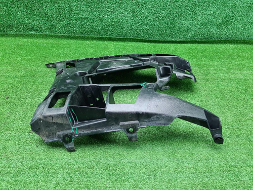 Кронштейн бампера левый BMW 3er G20 (2018-2022)