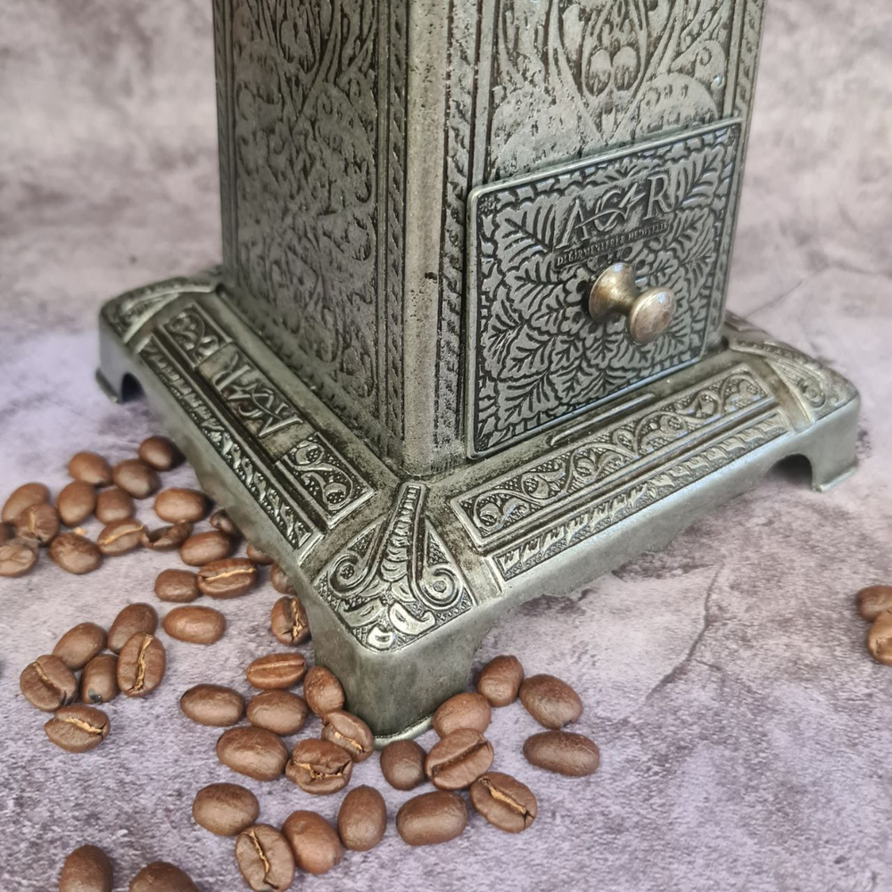 Мельница "Kesem" ручная с ложкой для специй, перца, соли 12 см/ACAR. Турция (медный)