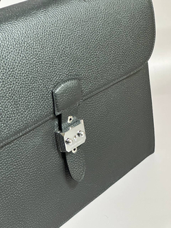 Портфель Hermes