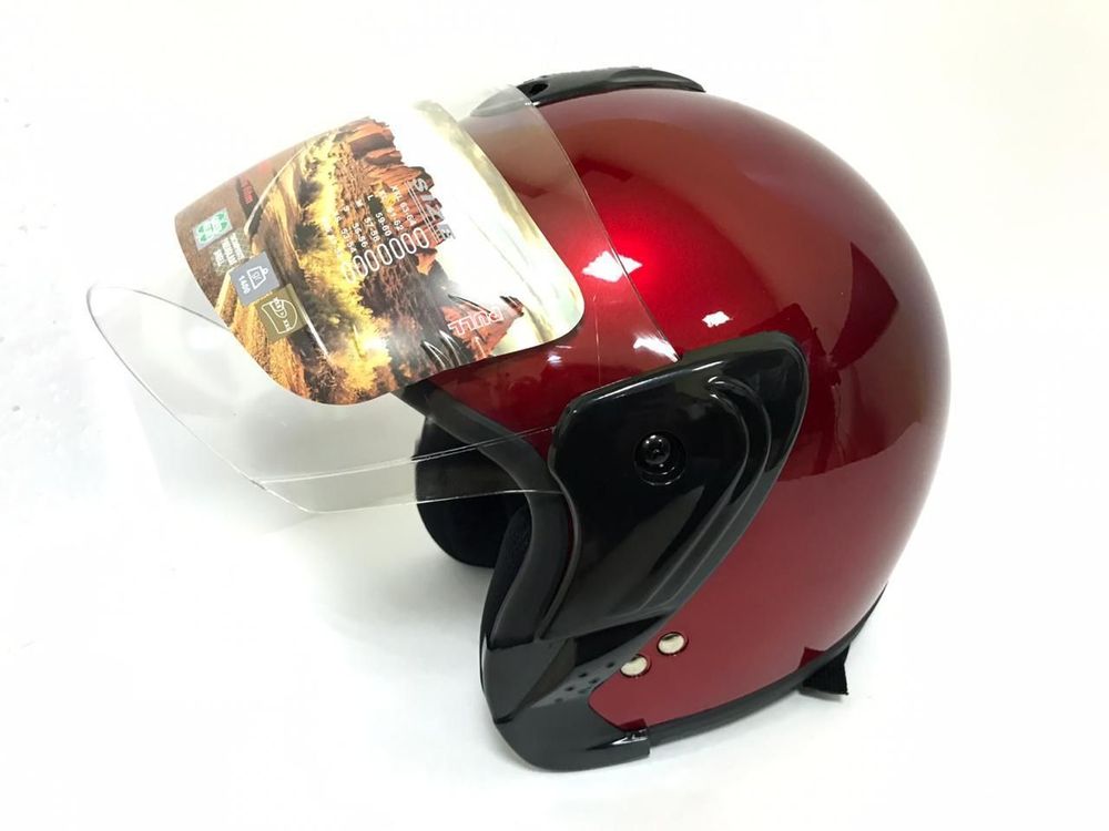 Шлемы в ассортименте Шлемы в ассортименте фото №1