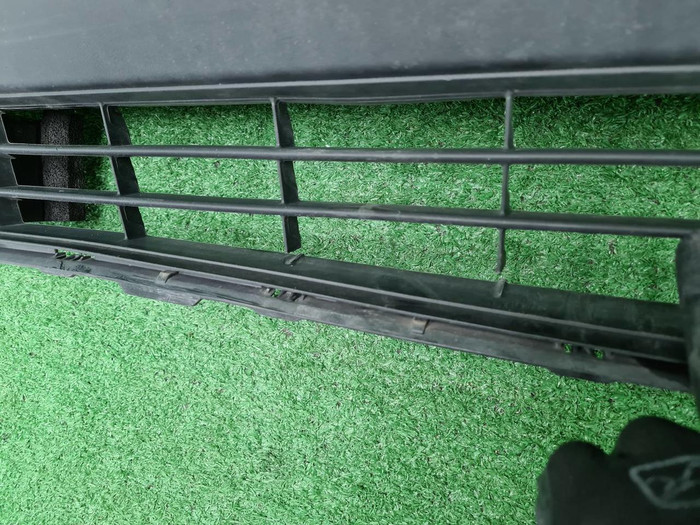 Решетка переднего бампера Toyota RAV4 5 XA50 18-нв