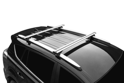 Багажник Lux Классик на рейлинги с крыловидной поперечиной 120 см.
