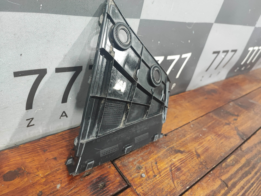 Воздуховод бампера передний левый Skoda Octavia 4 (A8) 19-нв Б/У Оригинал 5E3121763A