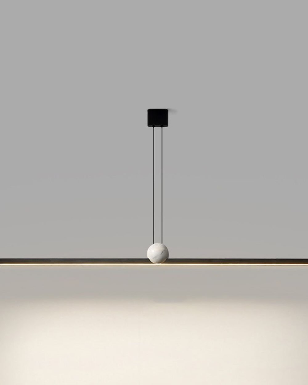 Минималистичная продолговатая модель в двух расцветках — латунь и чёрный ✨