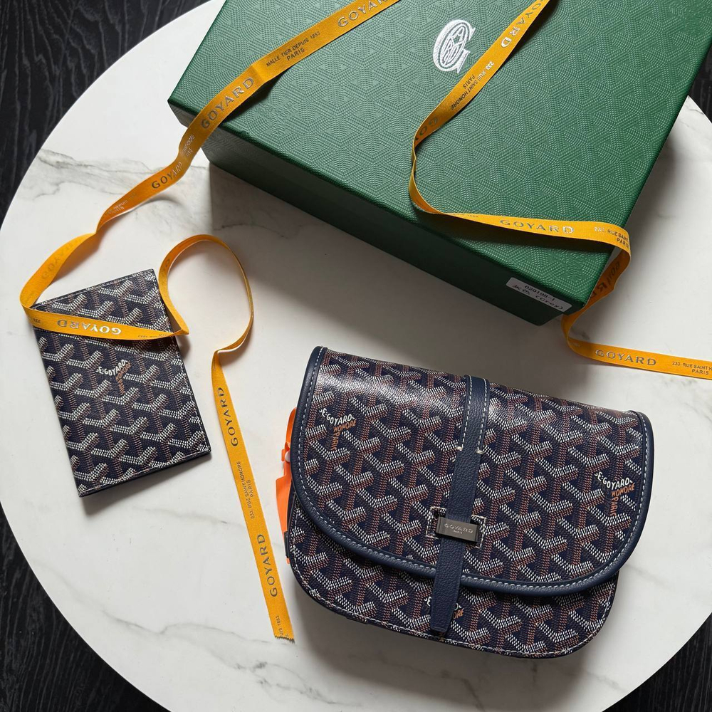 Обложка на паспорт Goyard