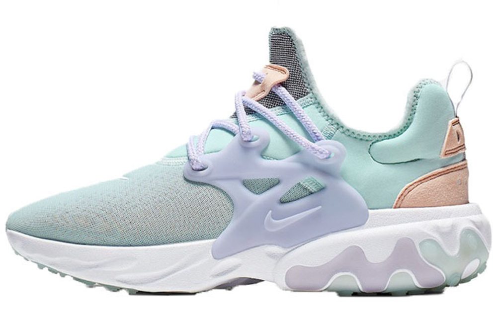 Nike women's react presto deals