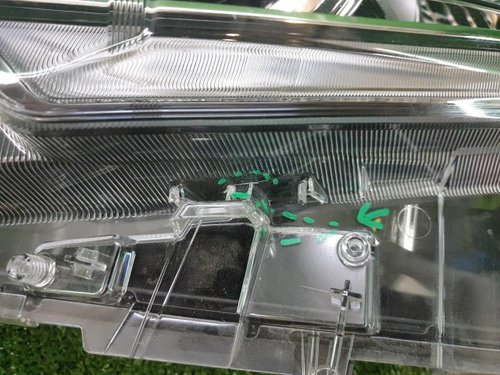 Фара левая Toyota Land Cruiser Prado 150 (2017-н.в.) LED