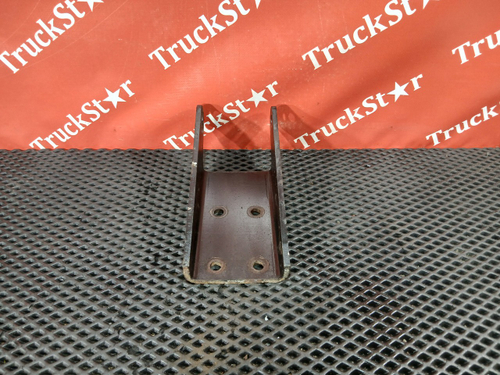 Кронштейн амортизатора переднего 2018г