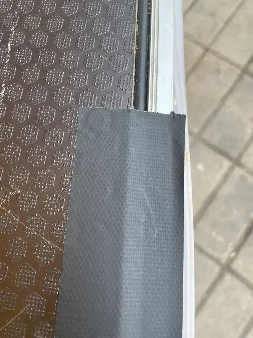 Клейкая лента MagTape Utility Matt 50мм х 50м, Матовый тейп, Тканевая клейкая лента