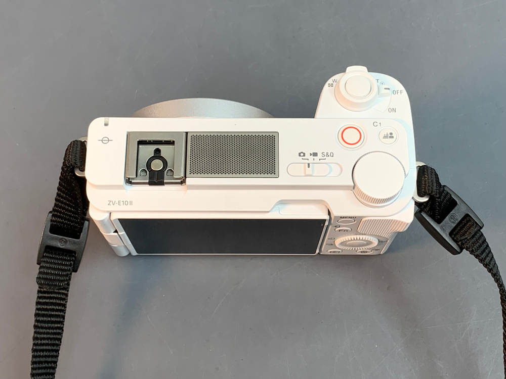 Sony ZV-E10 II, на гарантии до 23.06.2026