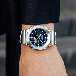 Часы Casio GM-2110D-2B