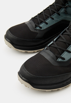 Ботинки мужские ECCO ULT-TRN M