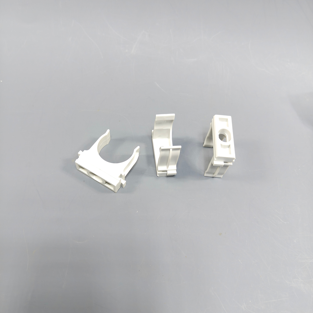 Крепеж-клипса Ду 25 (для труб)