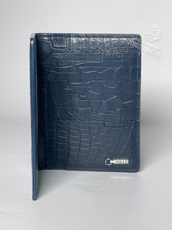 Обложка для паспорта Zilli из кожи крокодила