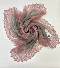 Оренбургский пуховый платок-паутинка АИ100-06/03 магнолия/серый