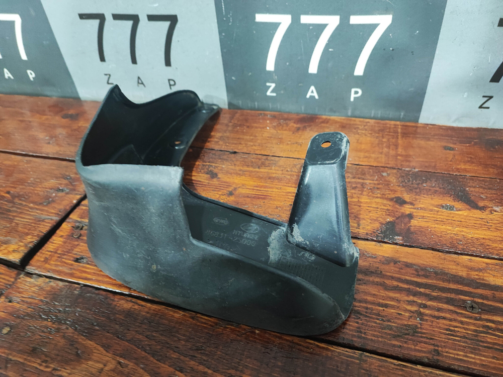 Брызговик передний левый Hyundai ix35 (LM) 10-15 Б/У Оригинал 868312S000