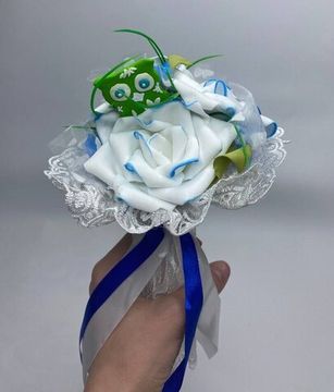 Свадебный букет "Совёнок в розах"