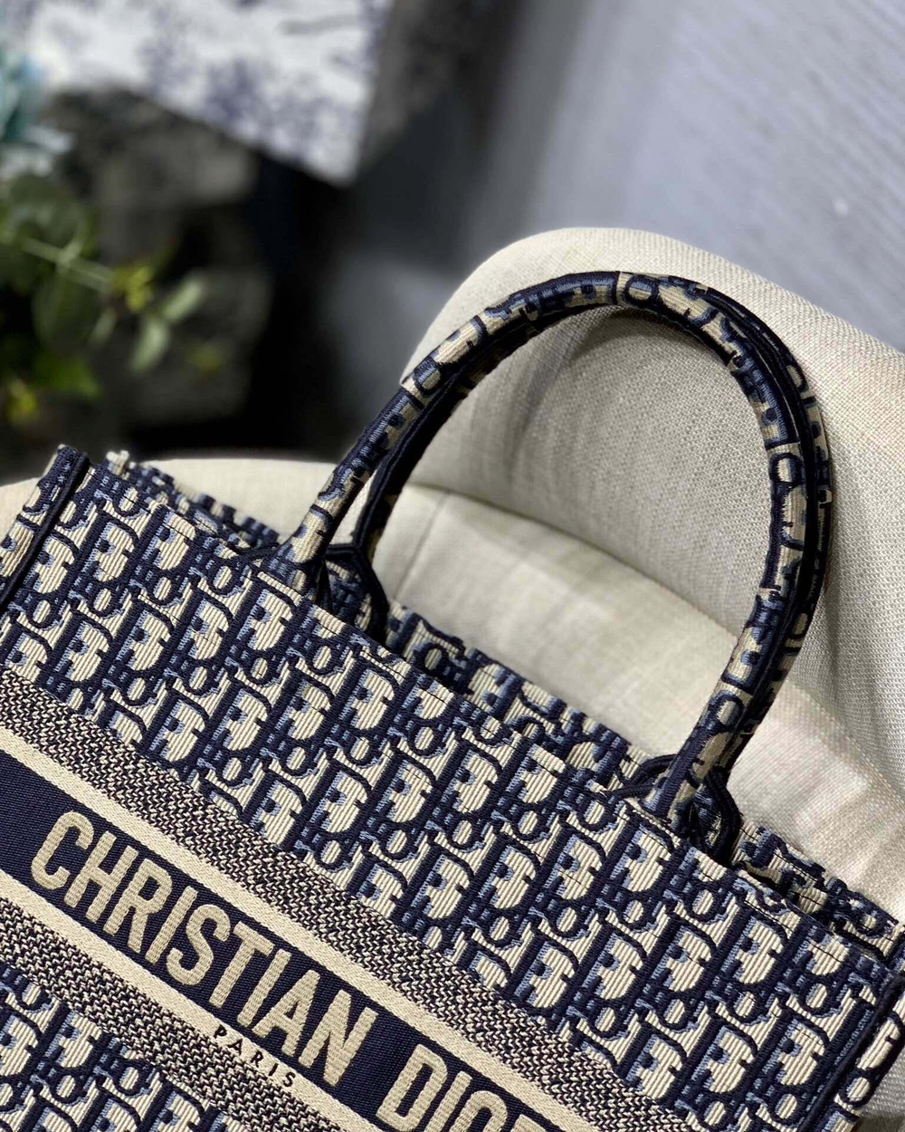 Christian Dior Book Tote 36 cm