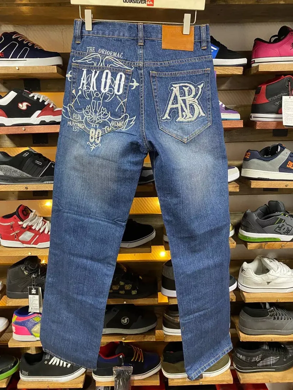 Джинсы прямые широкие трубы от Savitar Shoes Company