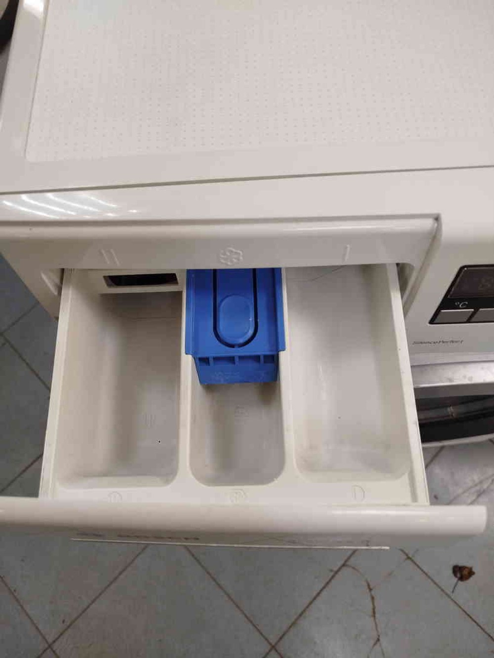 Стиральная машина Bosch WLO24260OE/01 6 кг. б/у