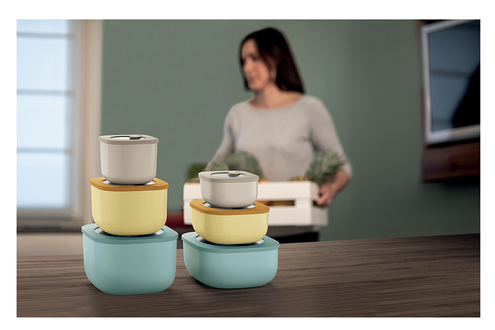 Контейнер для хранения store&more 975 мл желтый