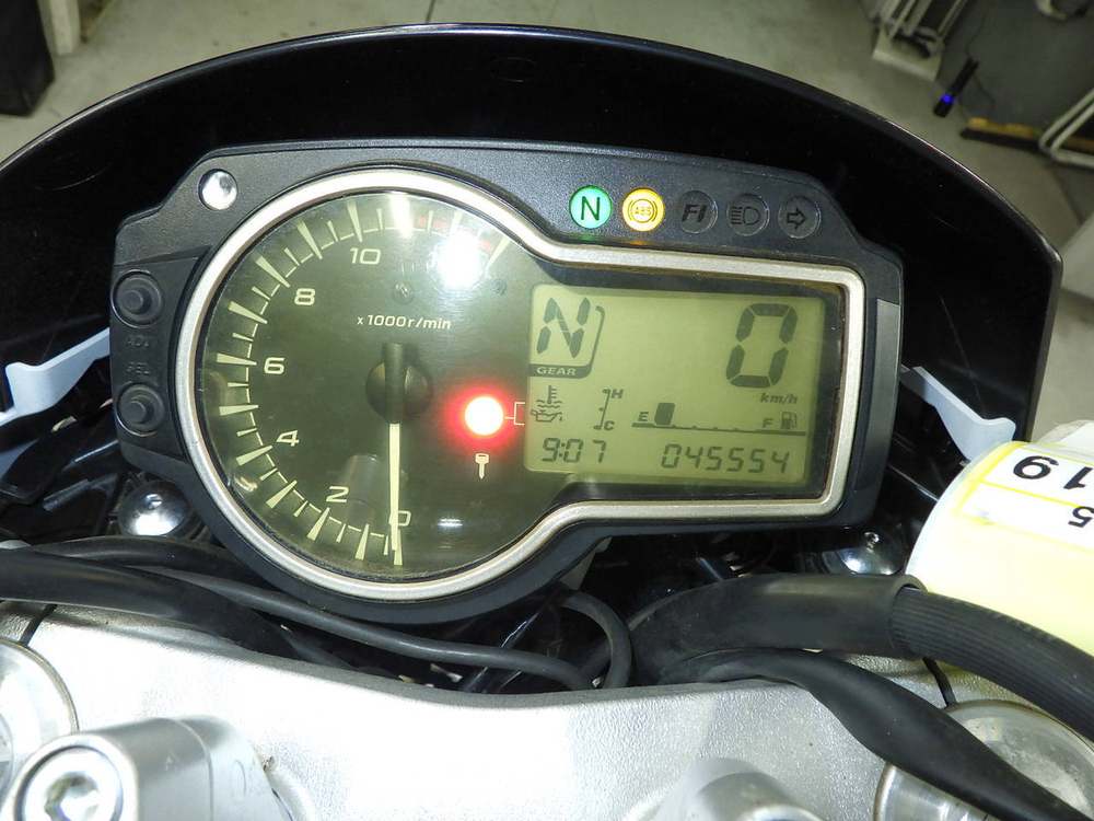 Suzuki GSR750 A , 2012