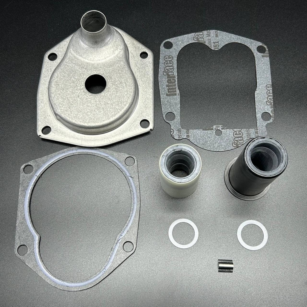 Ремкомплект водяного насоса (корпус стальной, трубки пластиковые, прокладки паронитовые) HOUSING-UPP