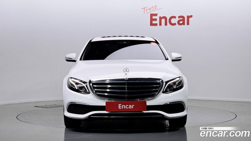 Mercedes-Benz E-Class W213 E220d 4MATIC Exclusive (11.2019)