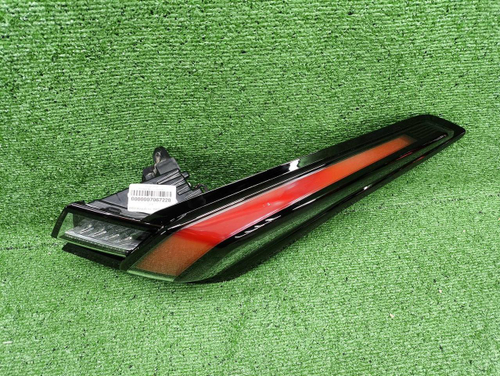 Фонарь правый внешний Zeekr 001 (2021-н.в.)