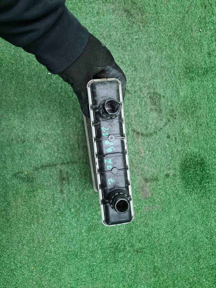 Радиатор дополнительный Mercedes G W463 (18-нв)