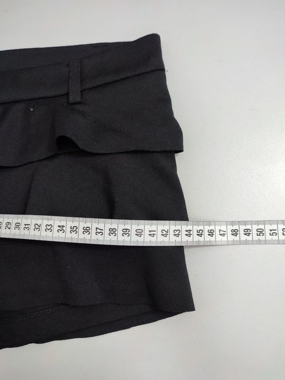 Шорты Kira Plastinina с рюшами 42 размер