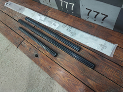 Молдинги кузова 3 шт Mercedes G-Class (W463) 18-нв Б/У Оригинал A4636988601