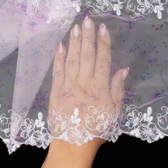 Вышивка на сетке лаванда 22 см