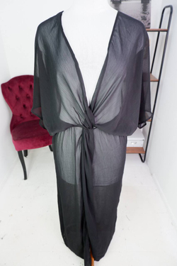 Накидка прозрачная, визуально на 48 размер