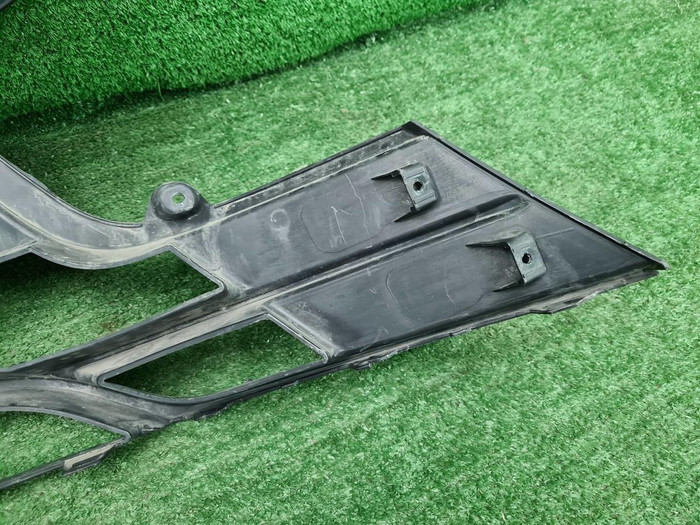 Решетка радиатора Lada Granta 2 (2018-н.в.)