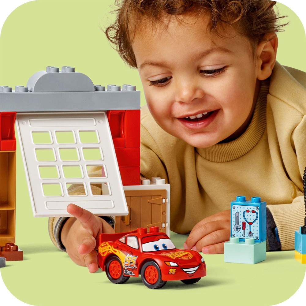 Конструктор LEGO DUPLO Disney 10456 Молния Маккуин в мастерской — фото 12