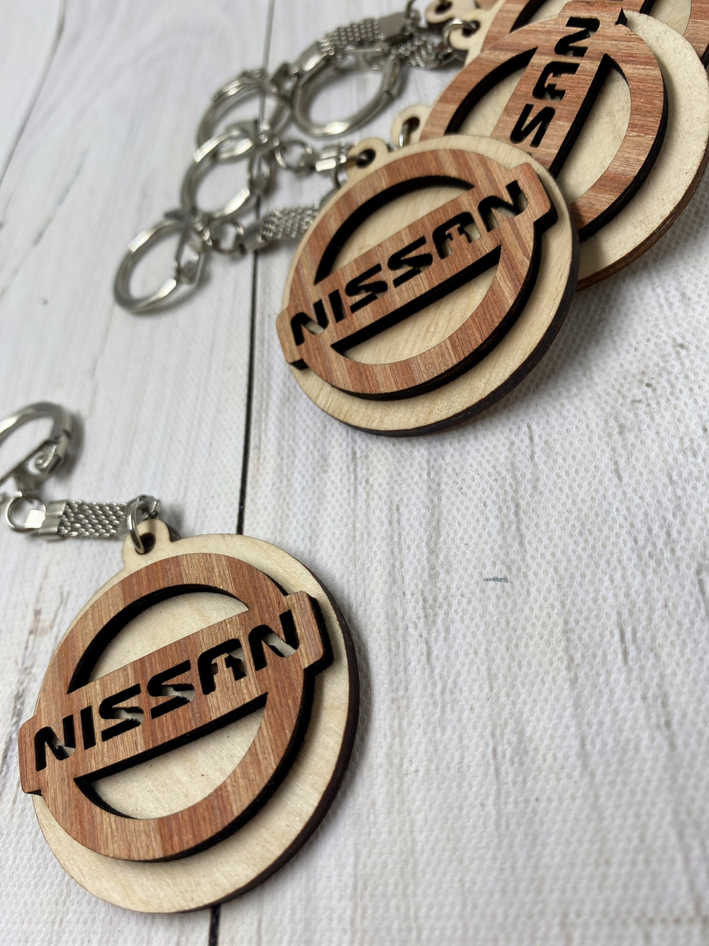 брелки дерево на заказ