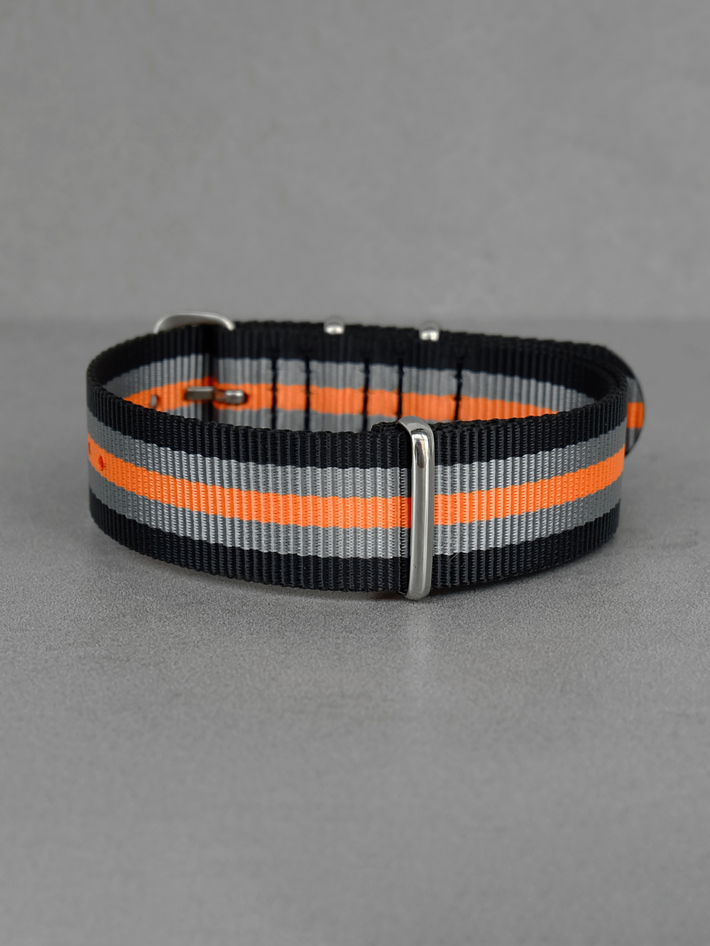 Nato Strap - нейлоновый ремешок для часов