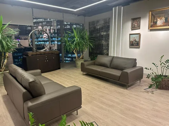 Трехместный диван Nolan 222 см из натуральной коричневой кожи