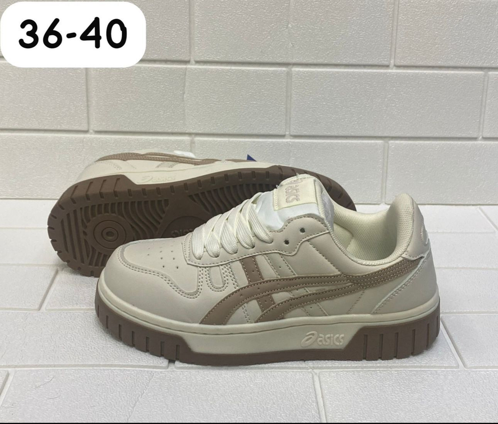 Кроссовки ASICS