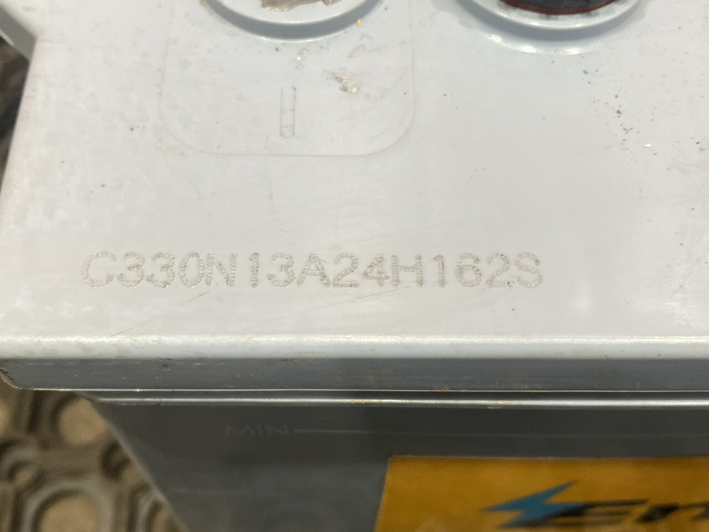 Аккумуляторная батарея ENSTALEX 225Ah/1250A 2019г.