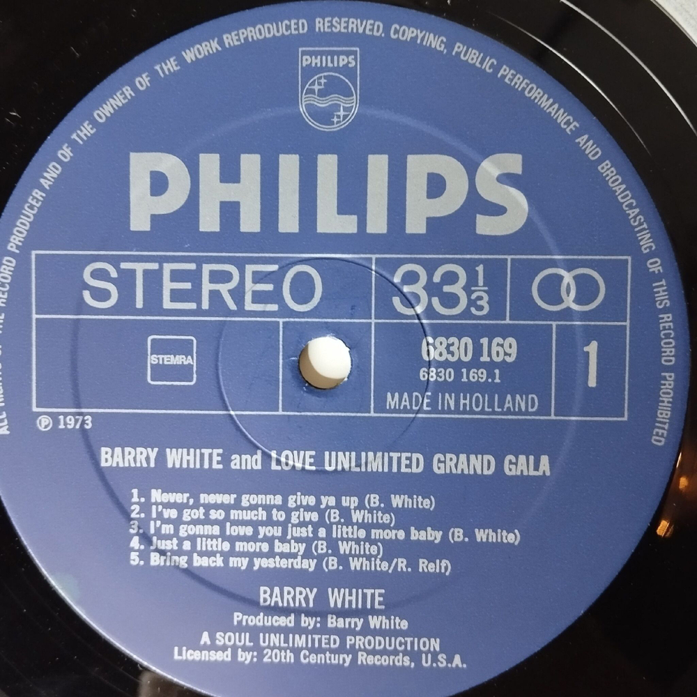 Винтажная виниловая пластинка LP Barry White And Love Unlimited Grand Gala Never, Never Gonna Give Ya Up (Holland 1973)