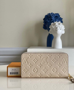 Louis Vuitton Zippy Wallet
