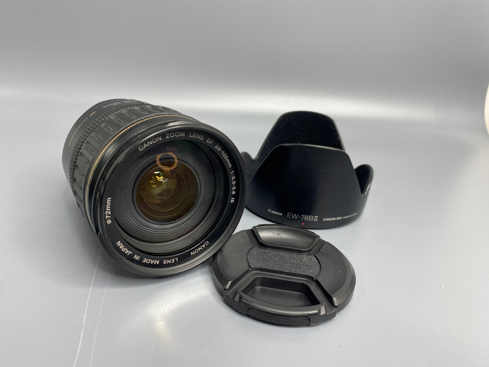 Canon EF 28-135mm 3.5-5.6 IS