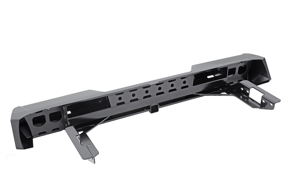 Бампер силовой задний Toyota Hilux 2015+ с квадратом под фаркоп РИФ