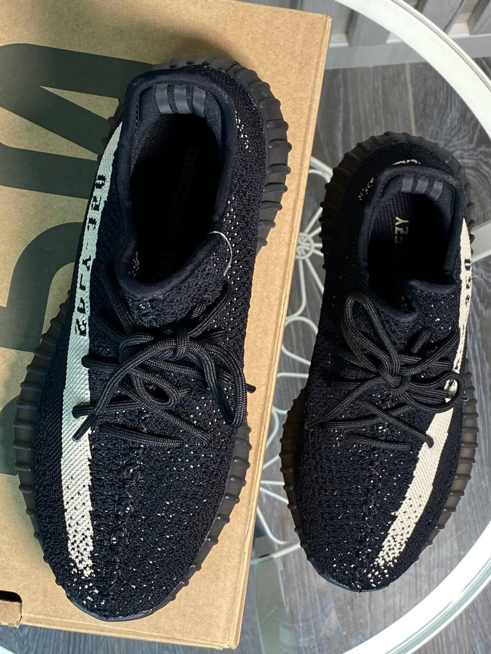 Кроссовки Adidas